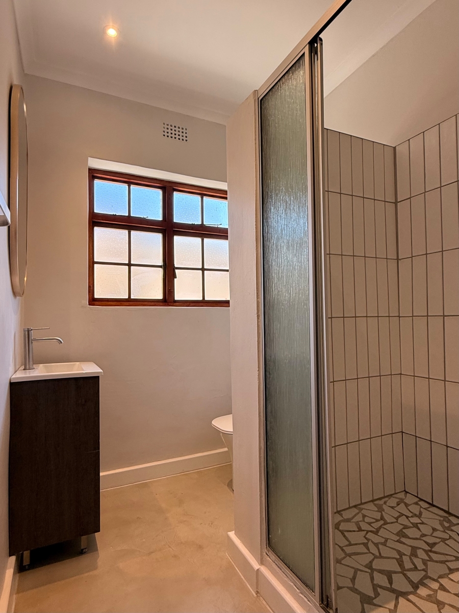To Let 3 Bedroom Property for Rent in Lakeside Western Cape